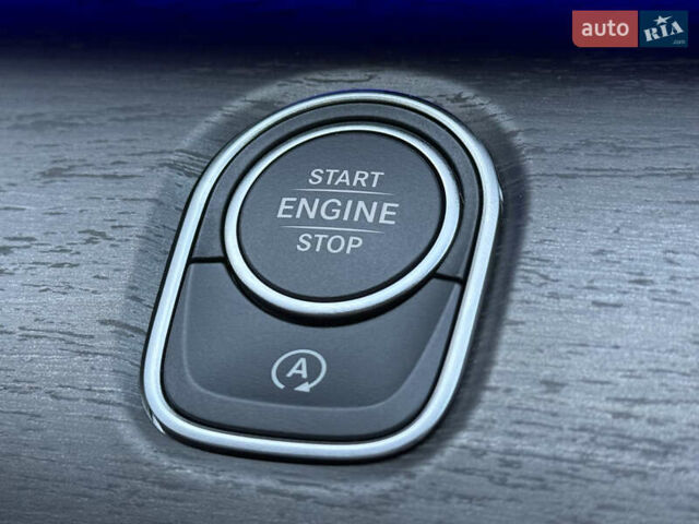 Чорний Мерседес В-Клас, об'ємом двигуна 1.95 л та пробігом 1 тис. км за 159000 $, фото 84 на Automoto.ua