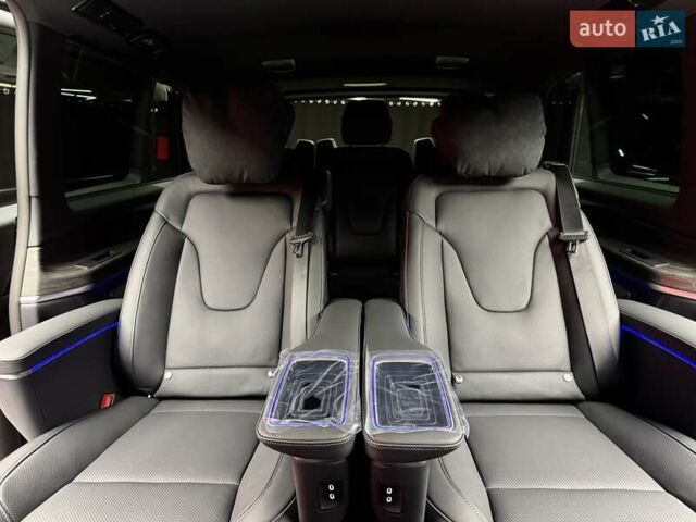 Чорний Мерседес В-Клас, об'ємом двигуна 1.9 л та пробігом 1 тис. км за 159800 $, фото 60 на Automoto.ua