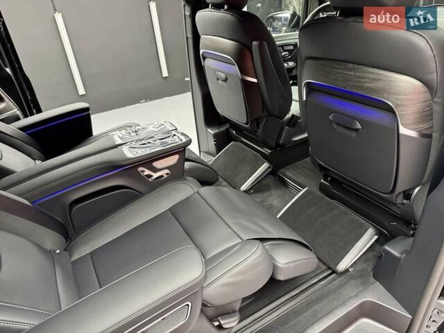 Чорний Мерседес В-Клас, об'ємом двигуна 1.9 л та пробігом 1 тис. км за 159800 $, фото 57 на Automoto.ua