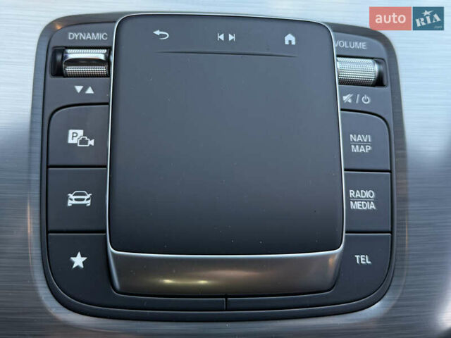 Чорний Мерседес В-Клас, об'ємом двигуна 1.95 л та пробігом 1 тис. км за 159000 $, фото 81 на Automoto.ua