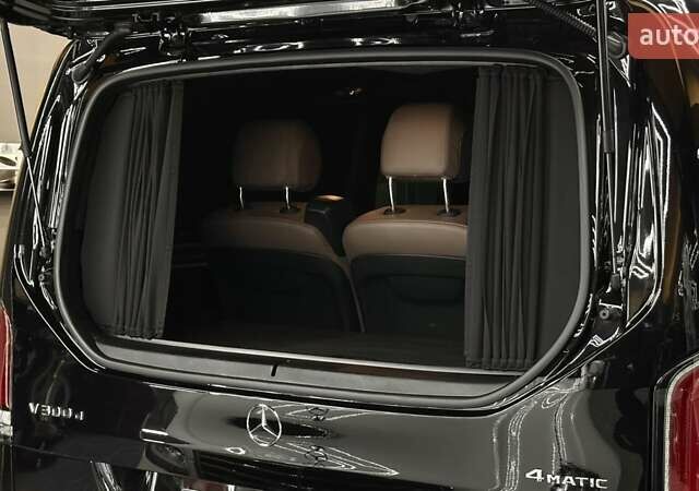 Черный Мерседес В-Класс, объемом двигателя 2.14 л и пробегом 15 тыс. км за 178000 $, фото 10 на Automoto.ua