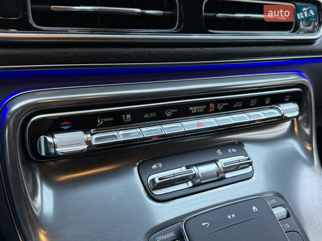 Черный Мерседес В-Класс, объемом двигателя 1.95 л и пробегом 1 тыс. км за 159000 $, фото 79 на Automoto.ua