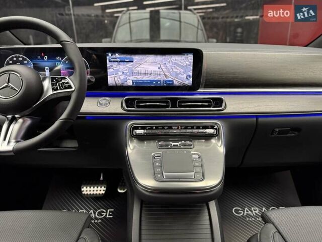 Чорний Мерседес В-Клас, об'ємом двигуна 1.9 л та пробігом 1 тис. км за 159800 $, фото 41 на Automoto.ua