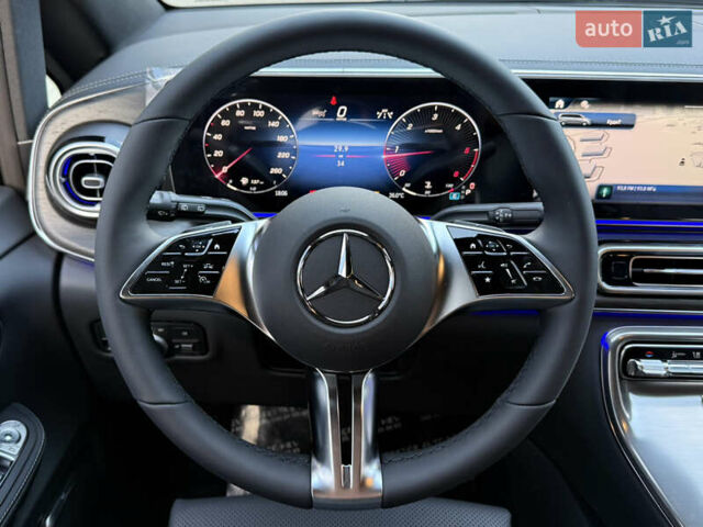 Черный Мерседес В-Класс, объемом двигателя 1.95 л и пробегом 1 тыс. км за 159000 $, фото 73 на Automoto.ua