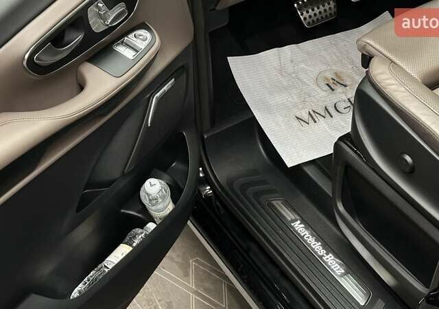 Черный Мерседес В-Класс, объемом двигателя 2.14 л и пробегом 15 тыс. км за 178000 $, фото 28 на Automoto.ua