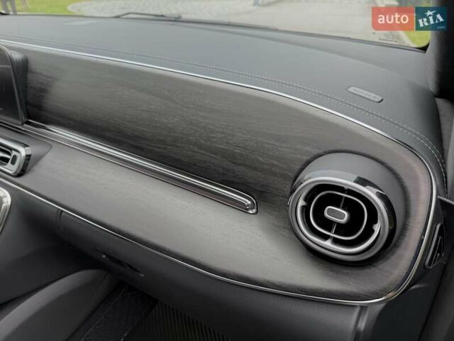 Черный Мерседес В-Класс, объемом двигателя 1.95 л и пробегом 3 тыс. км за 161500 $, фото 29 на Automoto.ua