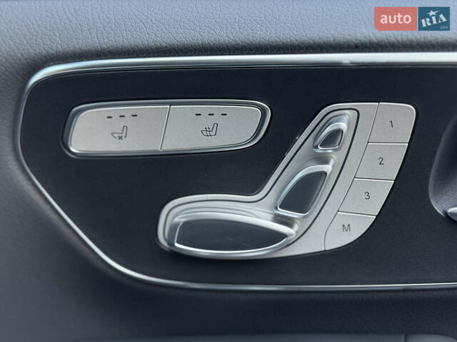 Чорний Мерседес В-Клас, об'ємом двигуна 1.95 л та пробігом 1 тис. км за 159000 $, фото 63 на Automoto.ua