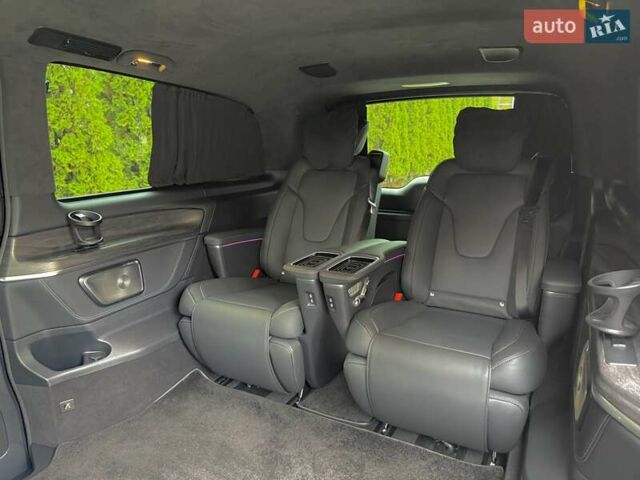 Черный Мерседес В-Класс, объемом двигателя 1.95 л и пробегом 3 тыс. км за 162000 $, фото 21 на Automoto.ua