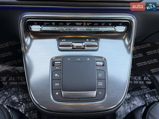 Чорний Мерседес В-Клас, об'ємом двигуна 1.95 л та пробігом 1 тис. км за 159000 $, фото 71 на Automoto.ua