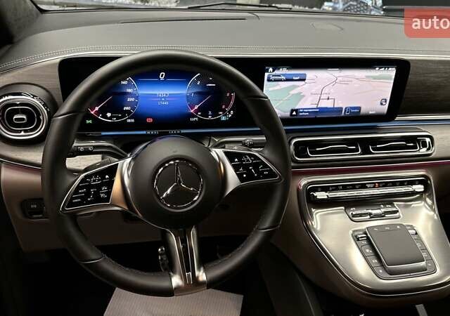 Черный Мерседес В-Класс, объемом двигателя 2.14 л и пробегом 15 тыс. км за 178000 $, фото 29 на Automoto.ua