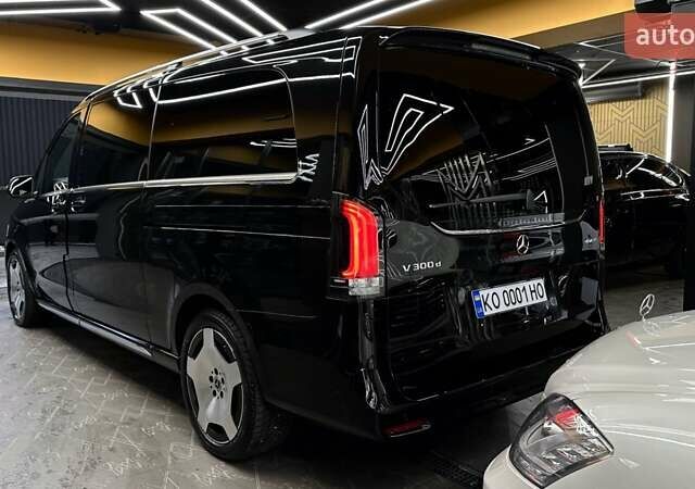 Черный Мерседес В-Класс, объемом двигателя 2.14 л и пробегом 15 тыс. км за 178000 $, фото 18 на Automoto.ua