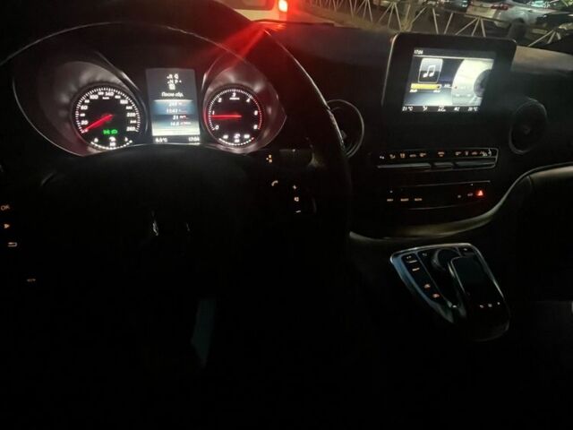 Мерседес В-Класс 2017 в Хмельницком на Automoto.ua Черный Мерседес В-Класс, объемом двигателя 2 л и пробегом 57 тыс. км за 41001 $, фото 12 на Automoto.ua