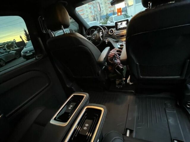 Мерседес В-Класс 2017 в Хмельницком на Automoto.ua Черный Мерседес В-Класс, объемом двигателя 2 л и пробегом 57 тыс. км за 41001 $, фото 3 на Automoto.ua