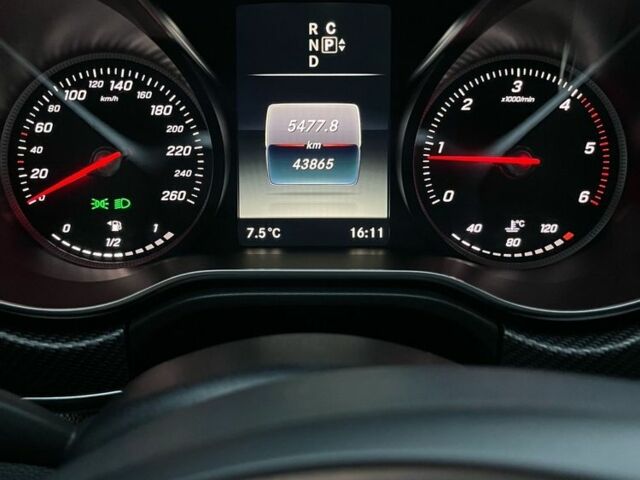 Мерседес В-Класс 2017 в Хмельницком на Automoto.ua Черный Мерседес В-Класс, объемом двигателя 2 л и пробегом 57 тыс. км за 41001 $, фото 7 на Automoto.ua