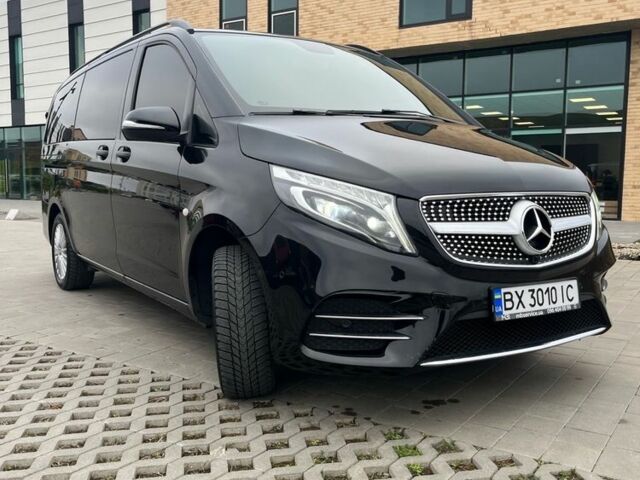 Мерседес В-Класс 2017 в Хмельницком на Automoto.ua Черный Мерседес В-Класс, объемом двигателя 2 л и пробегом 57 тыс. км за 41001 $, фото 17 на Automoto.ua