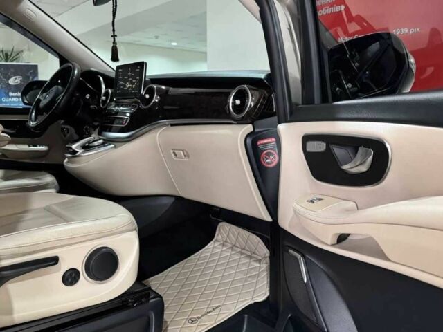 Коричневый Мерседес В-Класс, объемом двигателя 2 л и пробегом 250 тыс. км за 41252 $, фото 7 на Automoto.ua