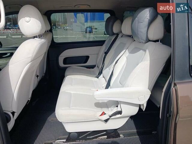 Коричневый Мерседес В-Класс, объемом двигателя 2.2 л и пробегом 173 тыс. км за 38500 $, фото 20 на Automoto.ua