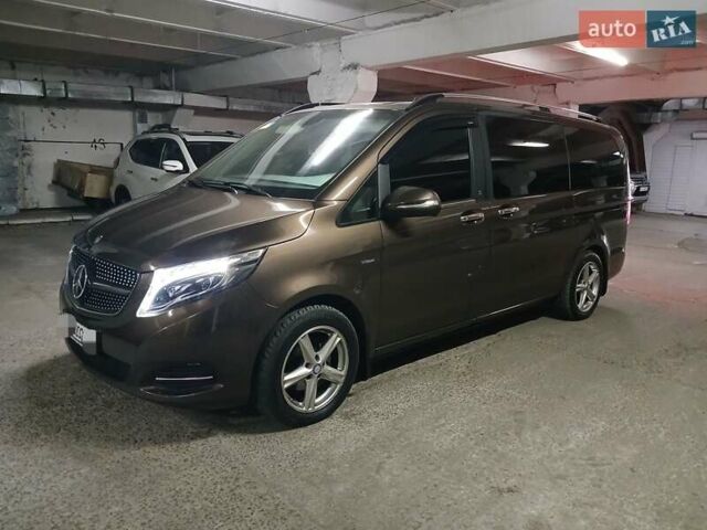 Коричневый Мерседес В-Класс, объемом двигателя 2.2 л и пробегом 173 тыс. км за 38500 $, фото 7 на Automoto.ua