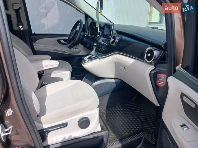 Коричневый Мерседес В-Класс, объемом двигателя 2.2 л и пробегом 173 тыс. км за 38500 $, фото 52 на Automoto.ua