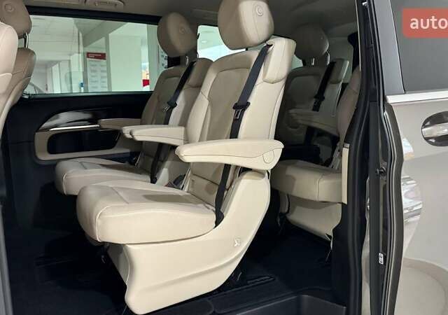 Коричневий Мерседес В-Клас, об'ємом двигуна 2.14 л та пробігом 250 тис. км за 44775 $, фото 13 на Automoto.ua