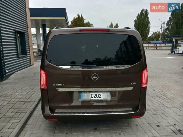 Коричневый Мерседес В-Класс, объемом двигателя 2.2 л и пробегом 173 тыс. км за 38500 $, фото 66 на Automoto.ua