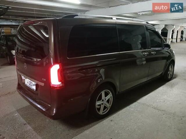 Коричневый Мерседес В-Класс, объемом двигателя 2.2 л и пробегом 173 тыс. км за 38500 $, фото 2 на Automoto.ua