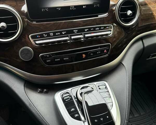 Коричневый Мерседес В-Класс, объемом двигателя 2.14 л и пробегом 169 тыс. км за 75000 $, фото 13 на Automoto.ua