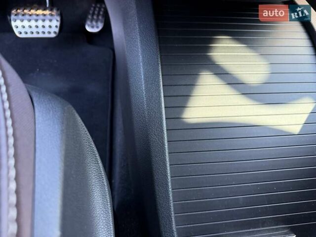 Коричневый Мерседес В-Класс, объемом двигателя 2.14 л и пробегом 67 тыс. км за 51900 $, фото 28 на Automoto.ua