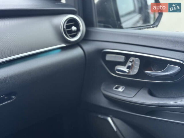 Коричневый Мерседес В-Класс, объемом двигателя 2.14 л и пробегом 278 тыс. км за 47482 $, фото 12 на Automoto.ua