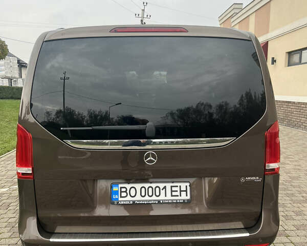 Коричневий Мерседес В-Клас, об'ємом двигуна 2.14 л та пробігом 239 тис. км за 39500 $, фото 3 на Automoto.ua