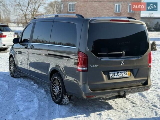 Коричневый Мерседес В-Класс, объемом двигателя 2.2 л и пробегом 182 тыс. км за 35950 $, фото 4 на Automoto.ua