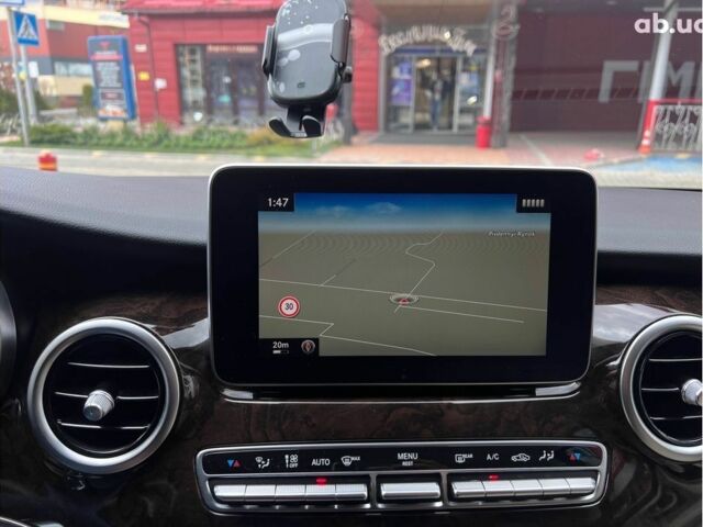 Мерседес В-Клас, об'ємом двигуна 0 л та пробігом 114 тис. км за 55900 $, фото 7 на Automoto.ua