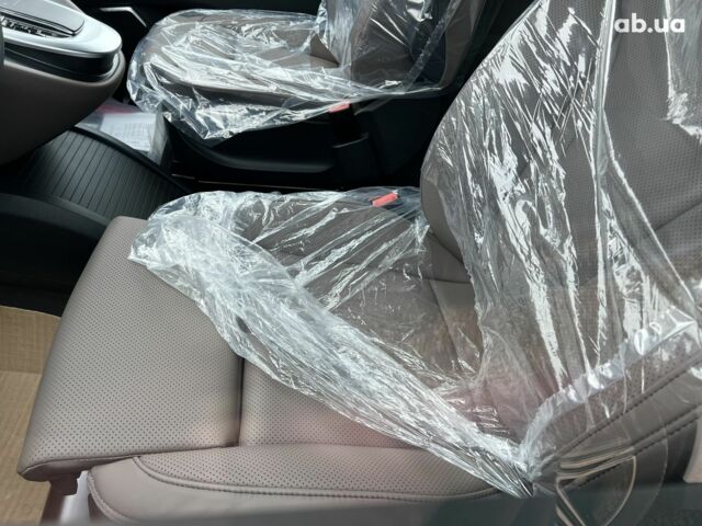 Мерседес В-Класс 2023 в Киеве на Automoto.ua Мерседес В-Класс, объемом двигателя 2 л и пробегом 1 тыс. км за 111383 $, фото 23 на Automoto.ua