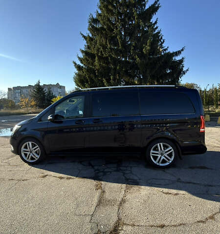 Мерседес В-Класс, объемом двигателя 2.14 л и пробегом 215 тыс. км за 35999 $, фото 5 на Automoto.ua