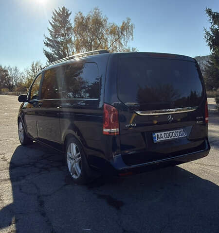 Мерседес В-Класс, объемом двигателя 2.14 л и пробегом 215 тыс. км за 35999 $, фото 6 на Automoto.ua