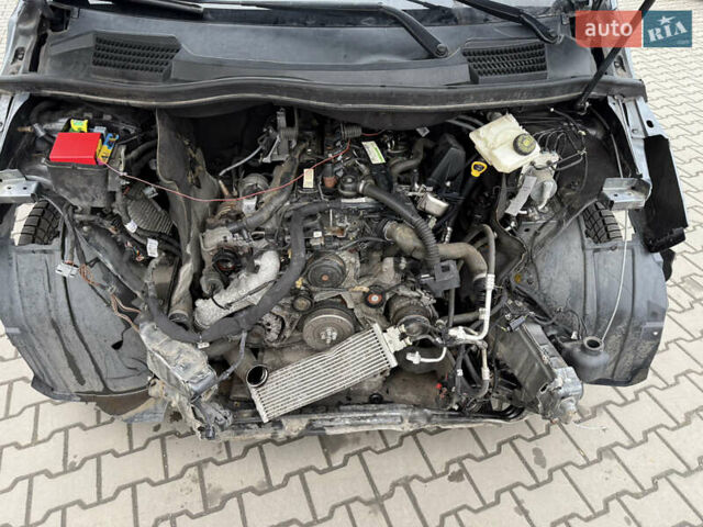 Мерседес В-Клас, об'ємом двигуна 2.14 л та пробігом 197 тис. км за 27777 $, фото 23 на Automoto.ua