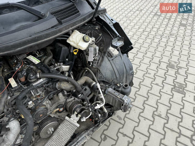 Мерседес В-Клас, об'ємом двигуна 2.14 л та пробігом 197 тис. км за 27777 $, фото 21 на Automoto.ua