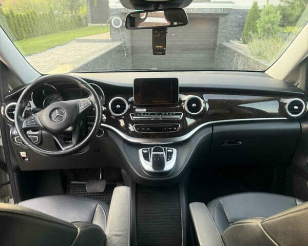 Мерседес В-Класс 2017 в Глубокой на Automoto.ua Мерседес В-Класс, объемом двигателя 2.14 л и пробегом 170 тыс. км за 39223 $, фото 3 на Automoto.ua