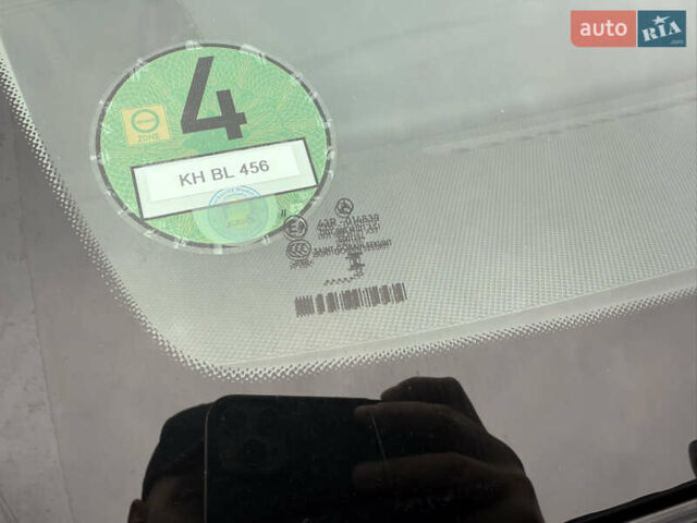 Мерседес В-Клас, об'ємом двигуна 2.14 л та пробігом 197 тис. км за 27777 $, фото 16 на Automoto.ua