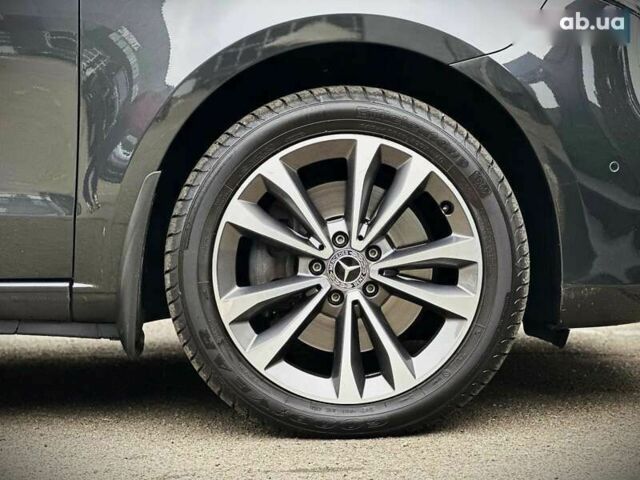 Мерседес В-Класс, объемом двигателя 2.1 л и пробегом 69 тыс. км за 79500 $, фото 11 на Automoto.ua