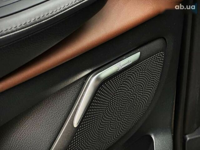 Мерседес В-Класс, объемом двигателя 2.1 л и пробегом 69 тыс. км за 79500 $, фото 25 на Automoto.ua