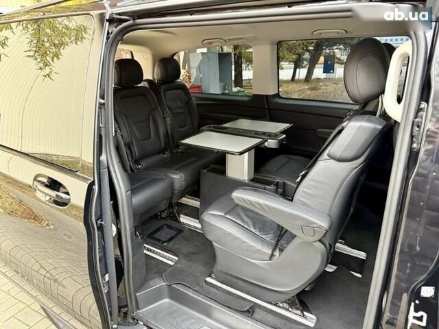 Мерседес В-Класс, объемом двигателя 2.1 л и пробегом 275 тыс. км за 45500 $, фото 18 на Automoto.ua