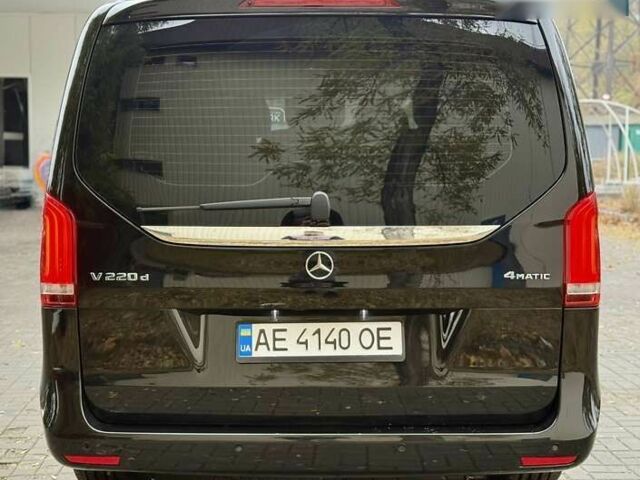 Мерседес В-Класс, объемом двигателя 2.1 л и пробегом 275 тыс. км за 45500 $, фото 11 на Automoto.ua