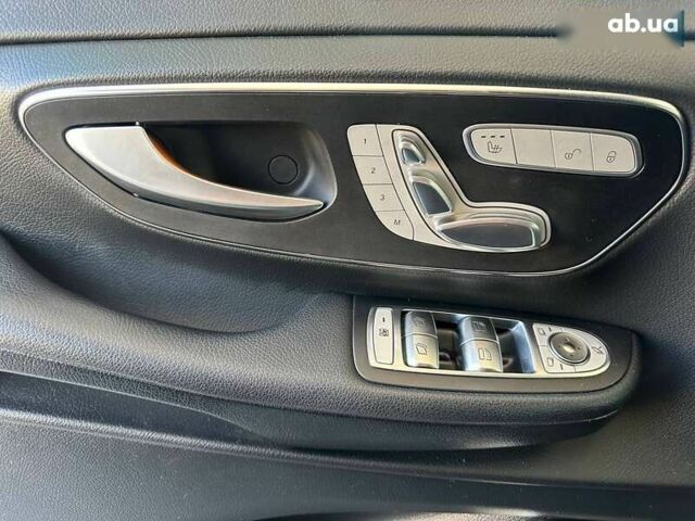 Мерседес В-Клас, об'ємом двигуна 2.1 л та пробігом 51 тис. км за 119500 $, фото 6 на Automoto.ua