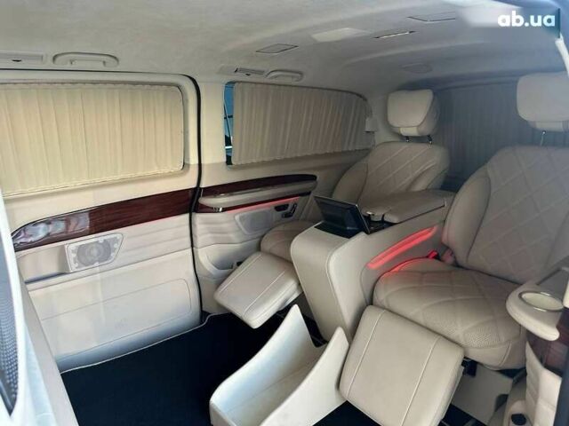 Мерседес В-Клас, об'ємом двигуна 2.1 л та пробігом 51 тис. км за 119500 $, фото 11 на Automoto.ua