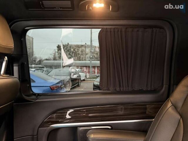 Мерседес В-Клас, об'ємом двигуна 2 л та пробігом 46 тис. км за 93999 $, фото 23 на Automoto.ua