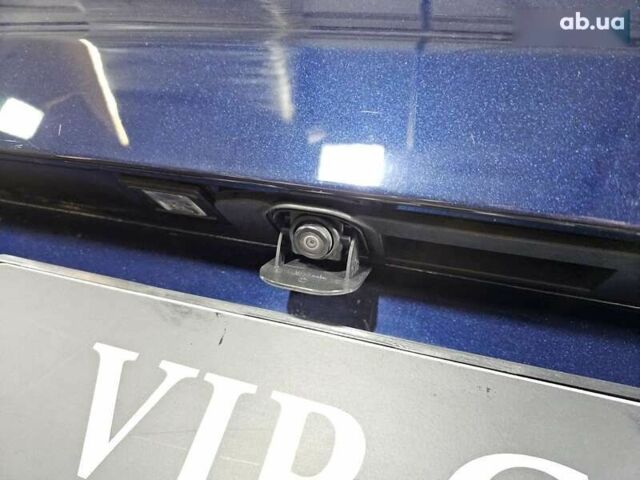Мерседес В-Клас, об'ємом двигуна 2 л та пробігом 13 тис. км за 129999 $, фото 28 на Automoto.ua
