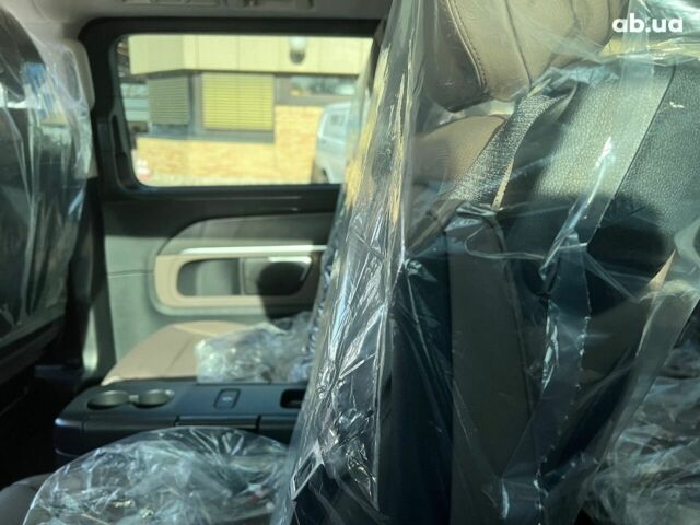 Мерседес В-Клас, об'ємом двигуна 2 л та пробігом 0 тис. км за 98160 $, фото 21 на Automoto.ua