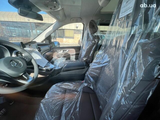 Мерседес В-Клас, об'ємом двигуна 2 л та пробігом 0 тис. км за 98160 $, фото 39 на Automoto.ua