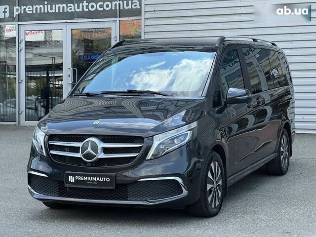 Мерседес В-Класс, объемом двигателя 2 л и пробегом 83 тыс. км за 79500 $, фото 6 на Automoto.ua